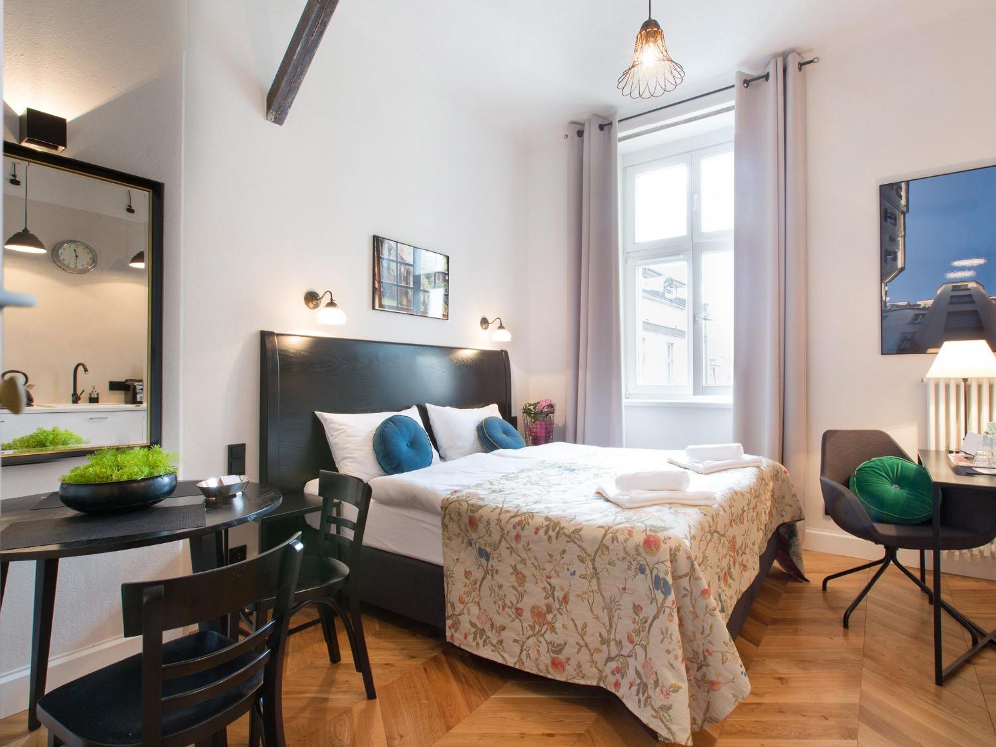 Antique Apartments Plac Szczepanski 크라쿠프 객실 사진